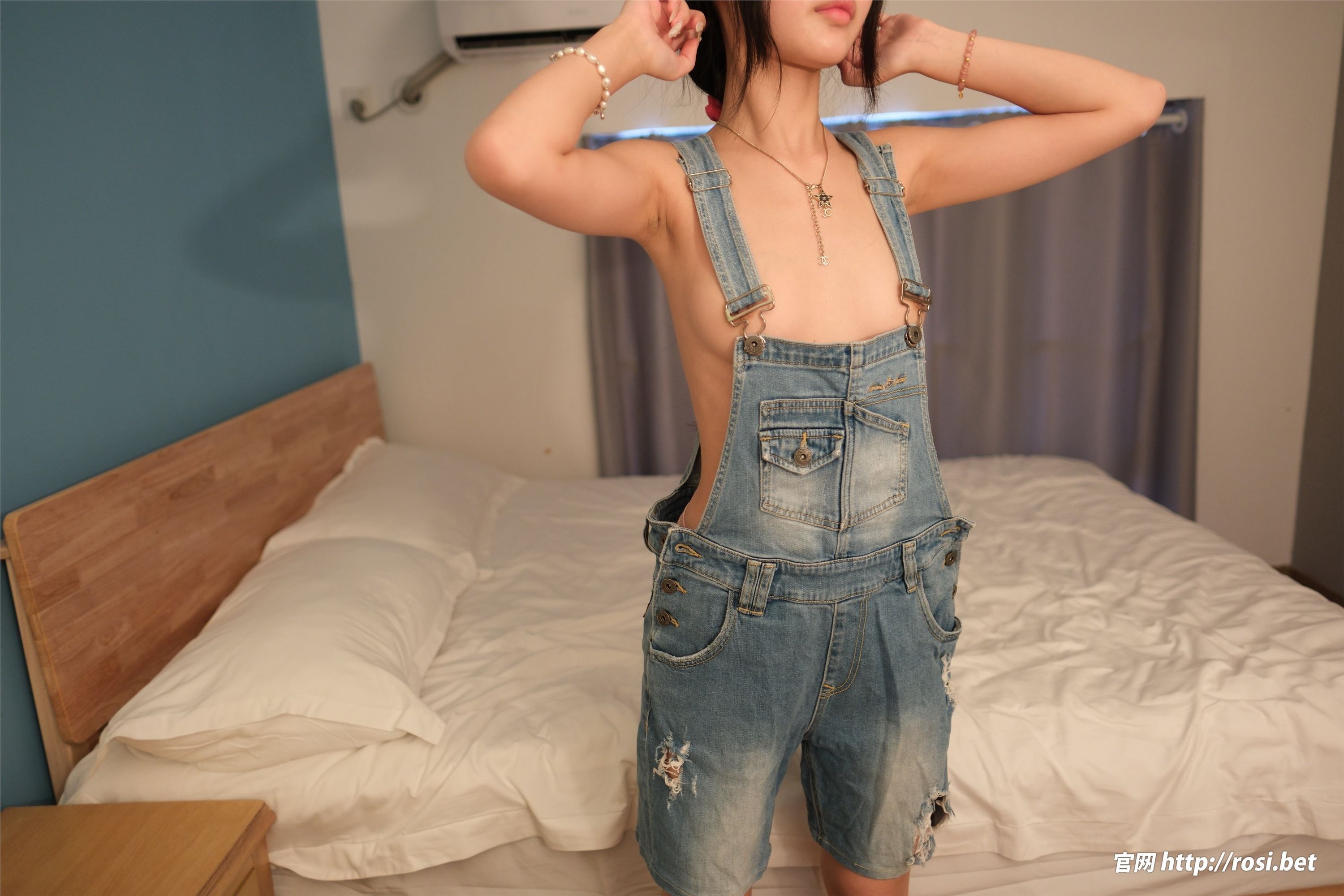 ROSI写真 2024.10.21 NO.4704